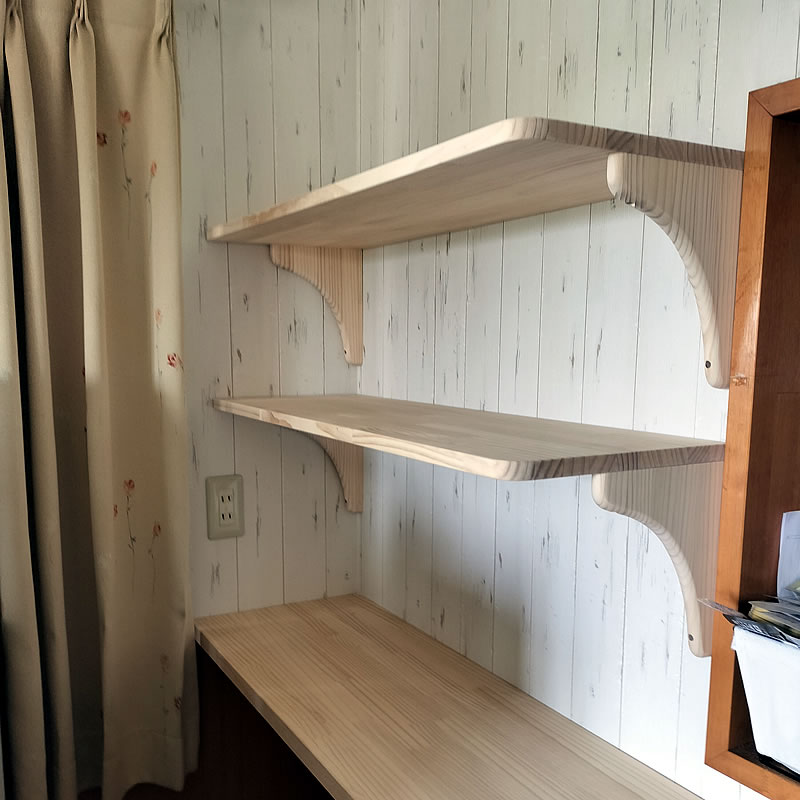 キッチンカウンター及び棚造作工事