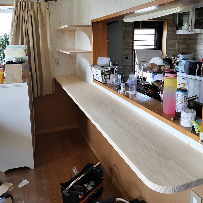 キッチンカウンター及び棚造作工事