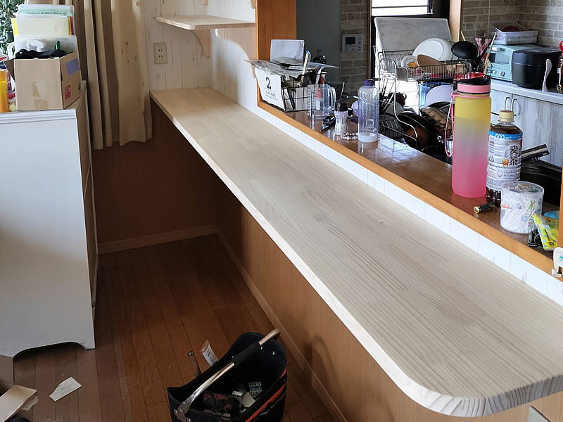 キッチンカウンター及び棚造作工事